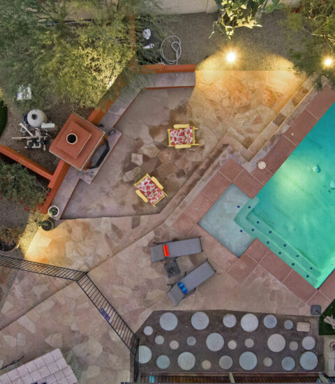 Beautiful resort style amenities. With pool and championship putting green.