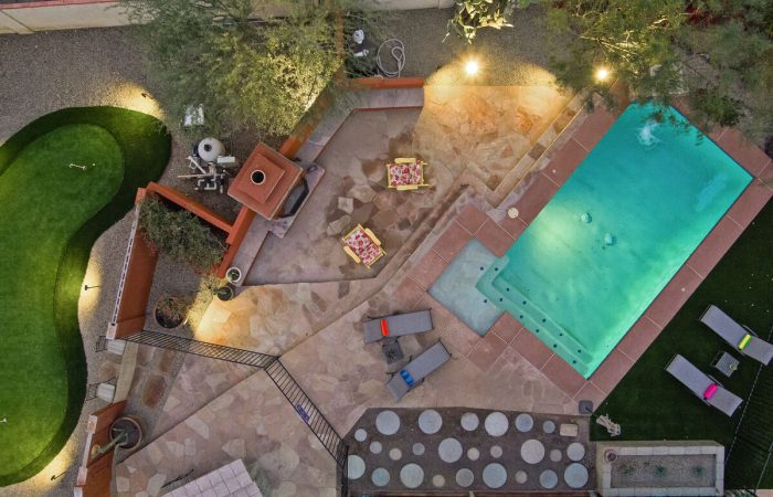 Beautiful resort style amenities. With pool and championship putting green.